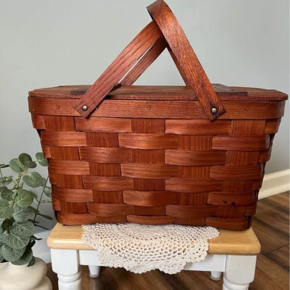 Wooden Woven Picnic Basket 40’s-50’s Jerywill